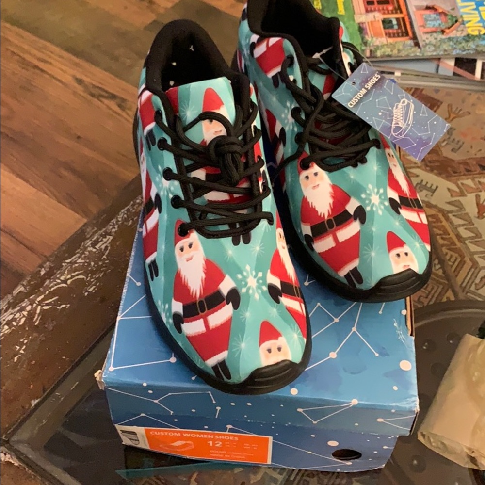 Santa Sneakers
